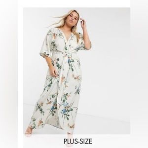 Hope & Ivy Plus kimono maxi dress in swallow floral print
